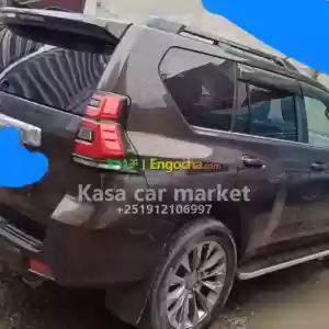 Make:ToyotaModel:Landcruiser Prado Year:  2019Body Type:SUVSeats:7Transmission:6-Speed AT in Ethiopia
