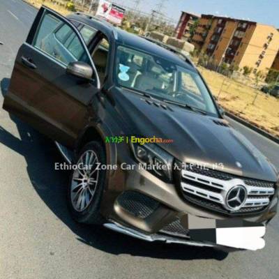 Mercedes-Benz GL500 (4Matic AMG) 2015 Fully Optioned Excellent Car for Sale