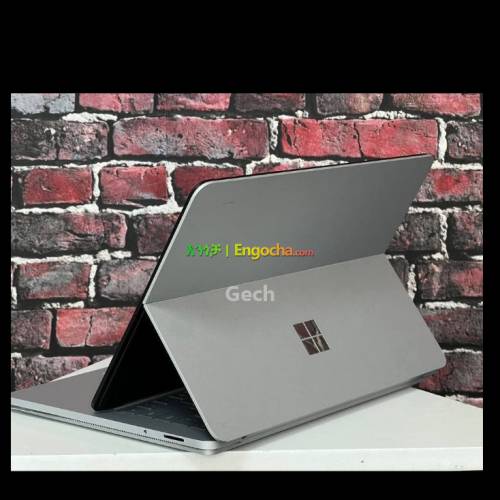 Microsoft - Surface Laptop Studio – 14.4” Touch Screen – Intel Core i7-11370H  -32GB Memo