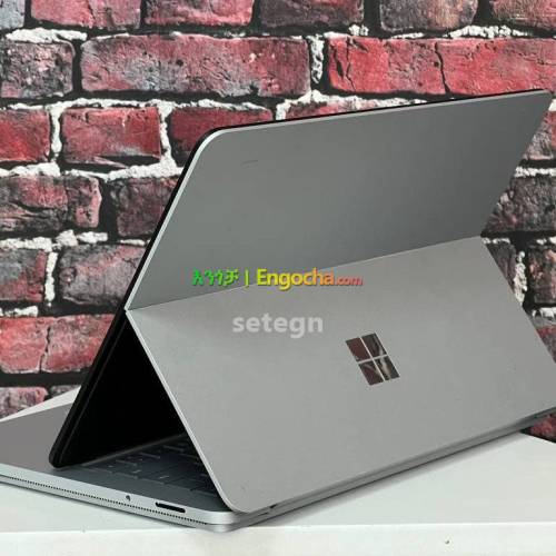 Microsoft - Surface Laptop Studio – 14.4” Touch Screen – Intel Core i7-11370H 