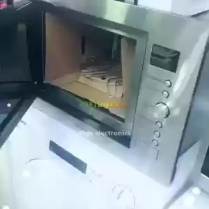 Microwave bulit in cabinet 34L in Ethiopia