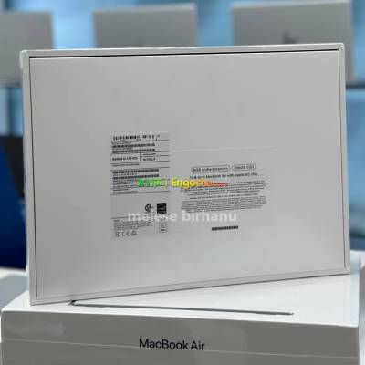 New Apple Macbook M2 Chip 2023