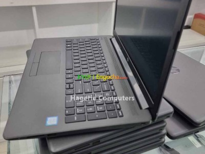 New HP Notebool i5 laptop