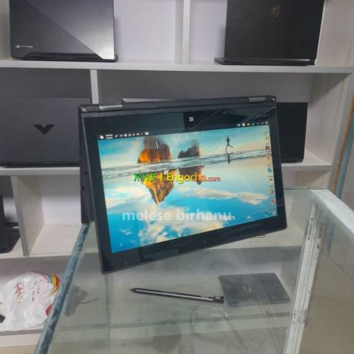 New Lenovo Thinkpad Yoga x390 Laptop touch x360