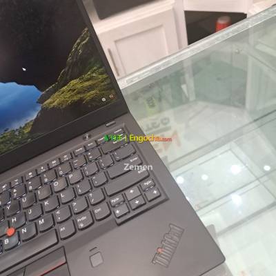 New Lenovo X1 Carbon Core i7 7th generation Laptop