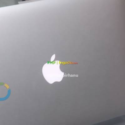 New Macbook Air i5 2017