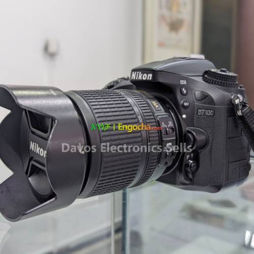 Nikon D7100 with 18-105mm VR Lens