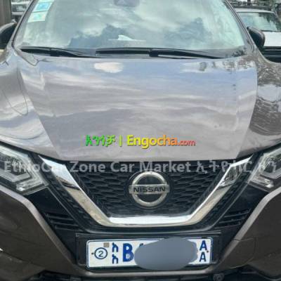 Nissan Qashqai 2018 Fully Optioned Very Clean and Neat car