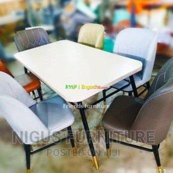 Quality furniture chairs