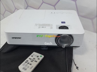 SONY DX 221 PROJECTOR
