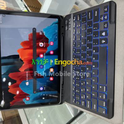 Samsung Tab s7 256gb with cover and keyboard