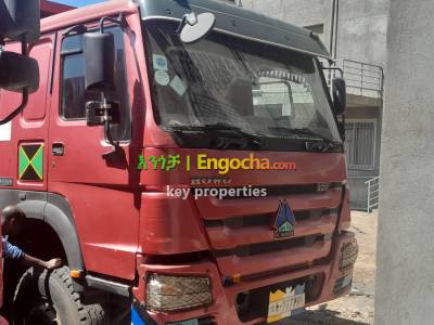 SinoTruck wow car for sale