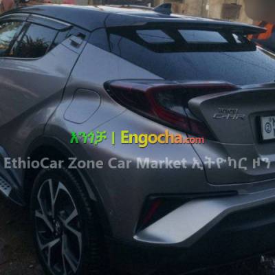 Toyota C-HR 2017 Excellent and Full Option Car