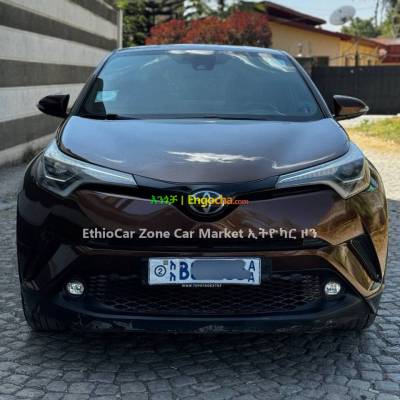 Toyota C-HR 2017 Fully Optioned Very Excellent and Clean Car for Sale