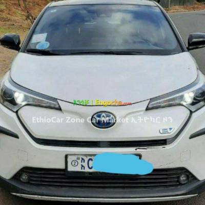 Toyota C-HR/IZOA Electric 2022 Excellent and Fully Optioned Car for Sale