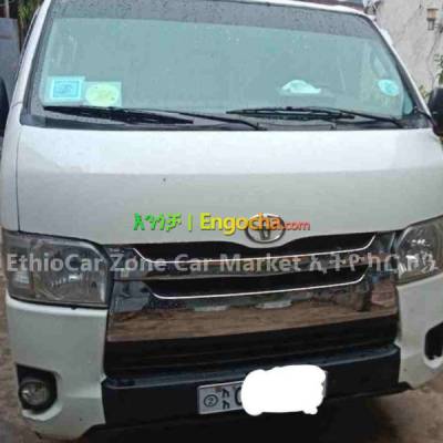 Toyota Hiace 2007 Very Excellent and Clean Van/Minibus Car for Sale