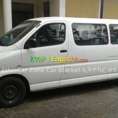 Toyota Hiace Dolphin Traveller 2005 Very Excellent and Clean Minibus/Van Car for Sale