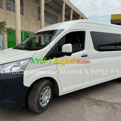 Toyota Hiace (High Roof) 2022 Fully Optioned Excellent Minibus Car