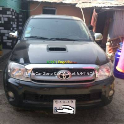 Toyota Hilux 2009 Excellent Extra-Cab Pickup Car for Sale