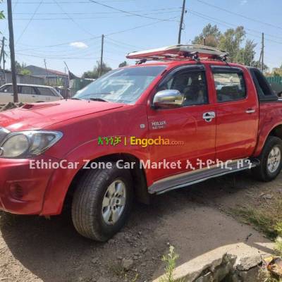 Toyota Hilux Double-Cab 2009 Very Excellent and Clean Pickup Car for Sale