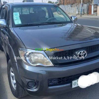 Toyota Hilux Double-Cab 2010 Very Excellent and Clean Pickup Car