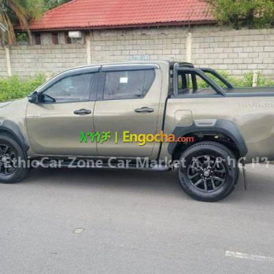 Toyota Hilux Invincible 2021 Excellent and Fully Optioned Double-Cab Pickup Car