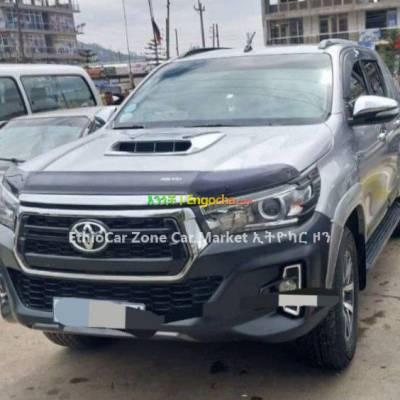 Toyota Hilux Revo 2017 Very Excellent and Clean Double Cab Automatic Transmission Pick-up