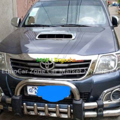 Toyota Hilux Vigo 2013 Very Perfect and Clean Pickup Car