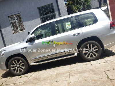 Toyota Landcruiser GX-R 2020 Full Option Excellent and Clean Car for Sale