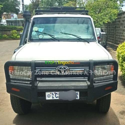 Toyota Landcruiser Mark II 2011 Very Excellent and Clean Car for Sale