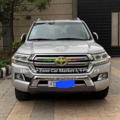 Toyota Landcruiser V8 VX.R 2018 Very Excellent and Full Option SUV Car for Sale