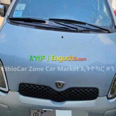 Toyota Vitz 2004 Very Excellent Car for Sale