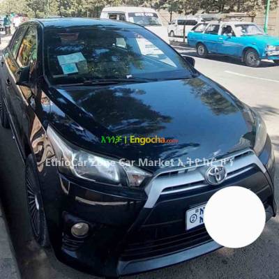 Toyota Yaris (Hatchback) 2015 Fully Optioned Excellent Car for Sale