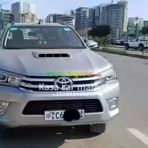 URGENT URGENT Make : Toyota Model : Hilux Revo double cab Year : 2017Engine : 2.8L +Turbo Price in Ethiopia
