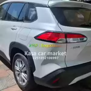 URGENT URGENT ️Toyota corrolla cross Model....Hybrid Year....2024Transmission Automatic M in Ethiopia