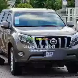 Very Uregent ( አስቸኳይ ) Make:ToyotaModel:Landcruiser PradoYear : 2017 RealEngine:D_4D 2.8L Price in Ethiopia