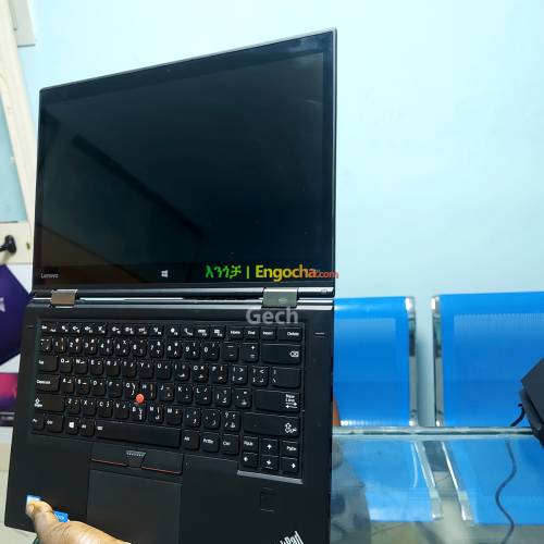 X1 yoga x360 Laptop Lenovo X1 carbon yoga Touchscreen Core i7-8th Generation16gb installe
