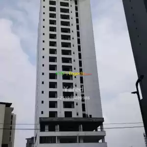 ሚረከቡት የተናጠል ካረታ ያላቸው ለሽያጭ አውጥተናል ካዛንቺስ ከፋትህ ሚኒስትር አጠገብ ዋና መንገድ ዳር Price in Ethiopia