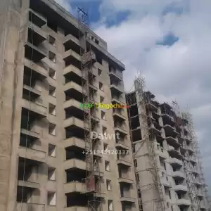 ውብ Compound Apartment መሀል ቦሌ ወሎ ሰፈር ላይ Price in Ethiopia