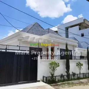 የሚሸጥ ውብ መኖርያ ቪላ ቤት ሰሚትBeautiful villa House for sale sumit best location& near to main ro Price in Ethiopia