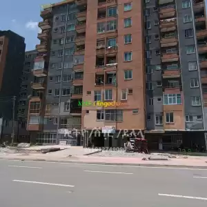 የሚሸጥ የንግድ ቤት in Ethiopia