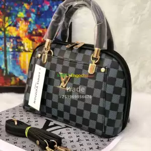 Louis Vuitton ( LV) bag in Ethiopia