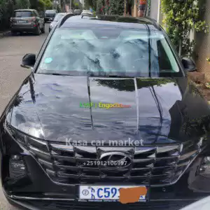 Duty Free Dubai Tucson haybrid..DUTY 3.300.000Make.. Hyundai Model.. Tucson haybridYear.. in Ethiopia