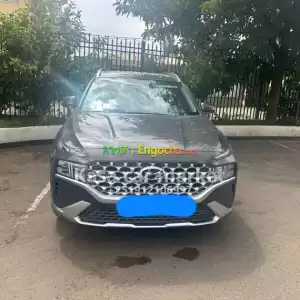 Make.. Hyundai Model.. SantaFe Year.. 2020Transmission.. Automatic Standard.. Europe Engi in Ethiopia