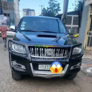 Make.. Toyota Model.. Hilux Vigo debueole cupYear.. 2015Transmission.. AutomaticStandard. in Ethiopia