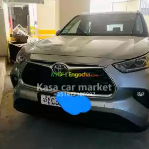 Make:Toyota Model:Highlander hybrid Generation:4thTrim:Limited Standard Europe Year:2022B Price in Ethiopia