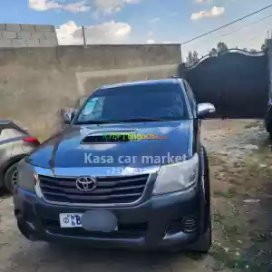 Make:Toyota Model:Hilux King-CabEngine:D-4DFuel:DieselTransmission:ManualYear:2012Plate N Price in Ethiopia