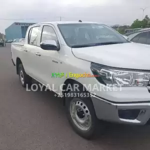 TOYOTA HILUX 2023 BRAND NEW in Ethiopia