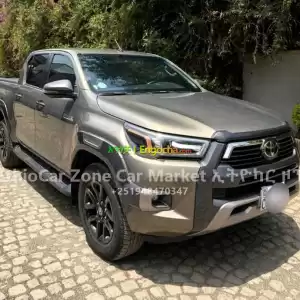 Toyota Hilux Invincible 2022 Used Double-Cab Pickup Car for Sale in Ethiopia