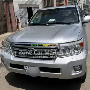 Toyota Landcruiser V8 VX 2014 Full Option Excellent and Clean Car Price in Ethiopia